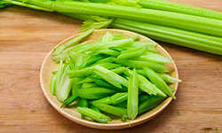 吃芹菜能减肥吗