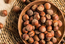 开心果和榛子哪个热量高