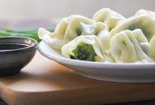 饺子皮可以用普通面粉做吗