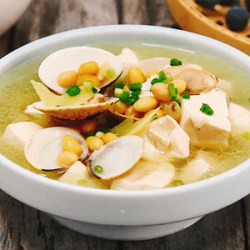 文蛤豆腐汤