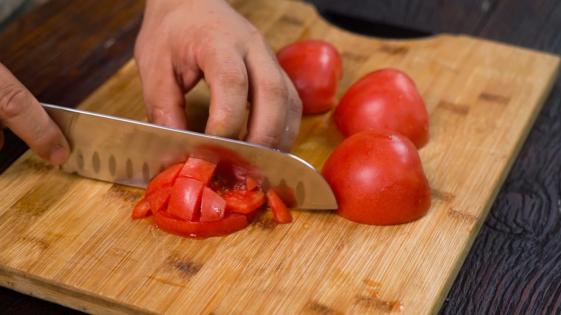 西红柿鸡蛋面做法步骤：3