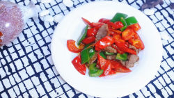 彩椒炒肉