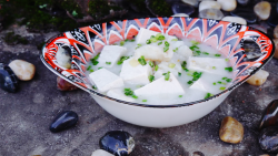 鳕鱼炖豆腐