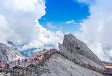 玉龙雪山海拔多少米