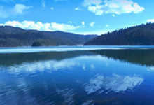 划分湖南湖北的湖是指