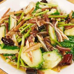 黄瓜凉拌猪耳朵